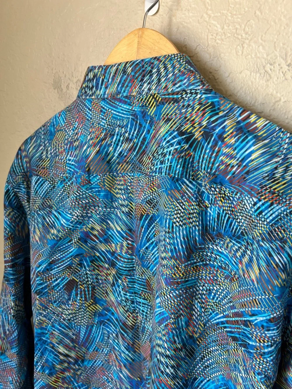 Robert Graham blue abstract geometric button down long sleeve shirt - Picture 9 of 11